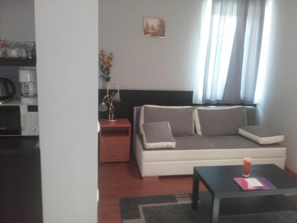 Chill Hill Apartment Egerszalok Exterior photo